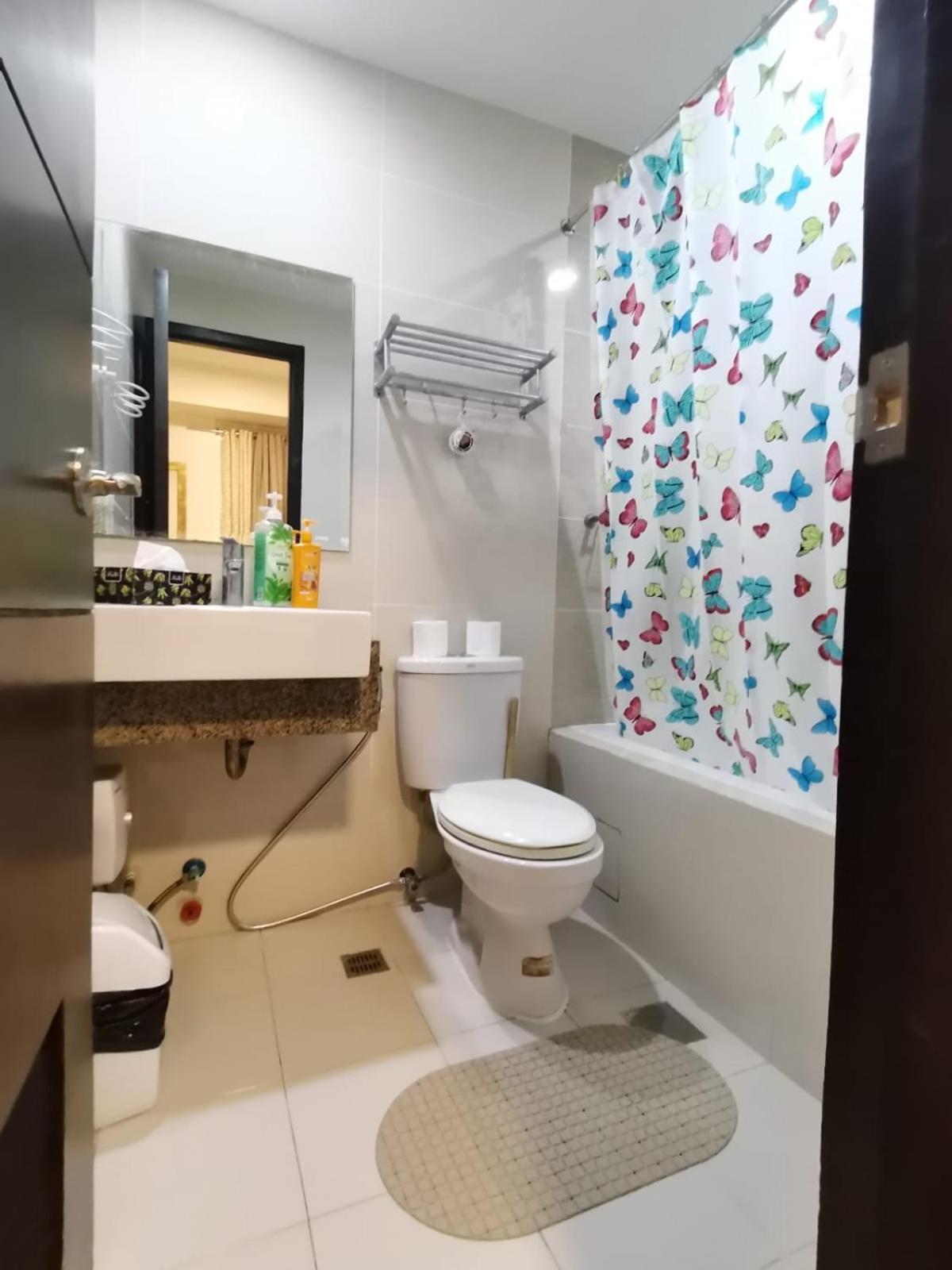 Mactan Newtown Cebu Affordable Suite! Lapu-Lapu City Exterior foto